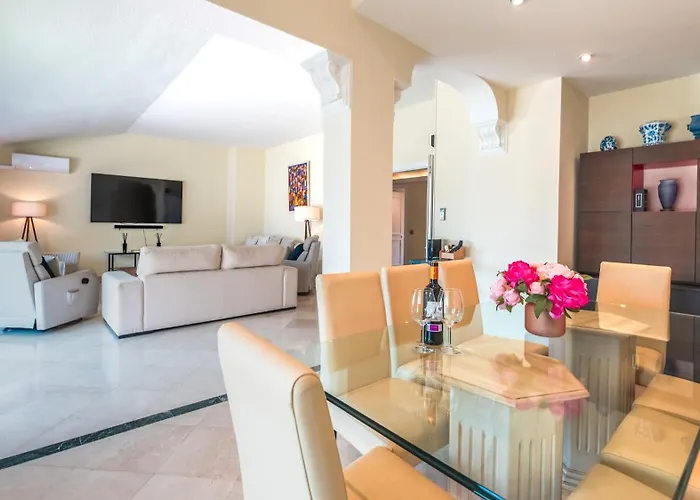 Penthouse Boutique マルベーリャ